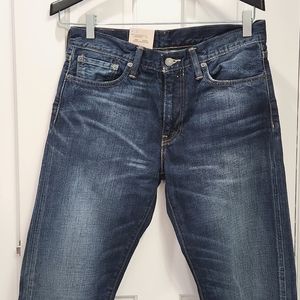 Levi's 504 31x32 - new with tags